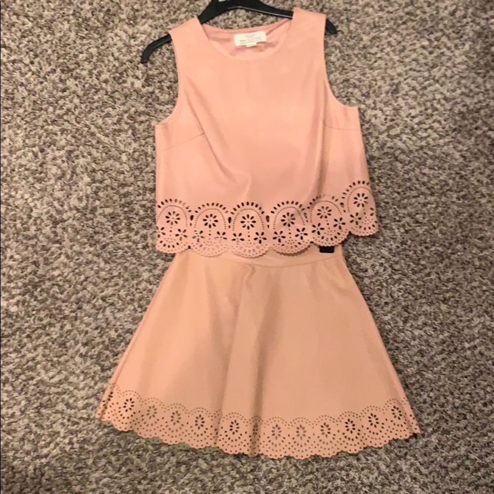 Crop top & skirt set